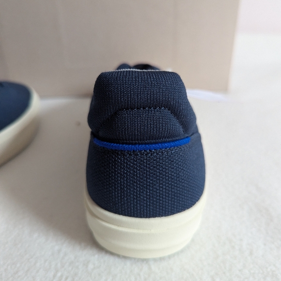 NWT/NIB Men's Rothys RS01 Sneakers In Navy, Size 9.5 - Picture 4 of 11